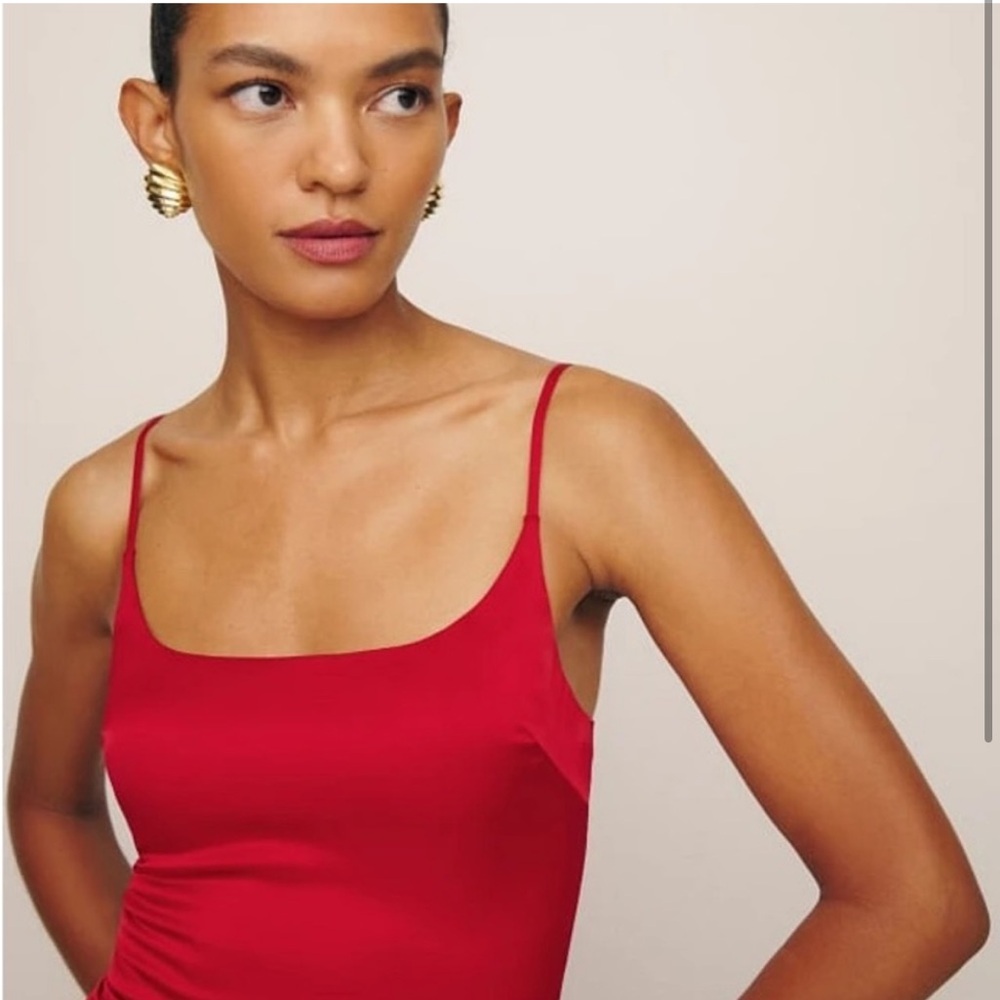 Reformation Scarlet Maxi Dress - Picture 2 of 6